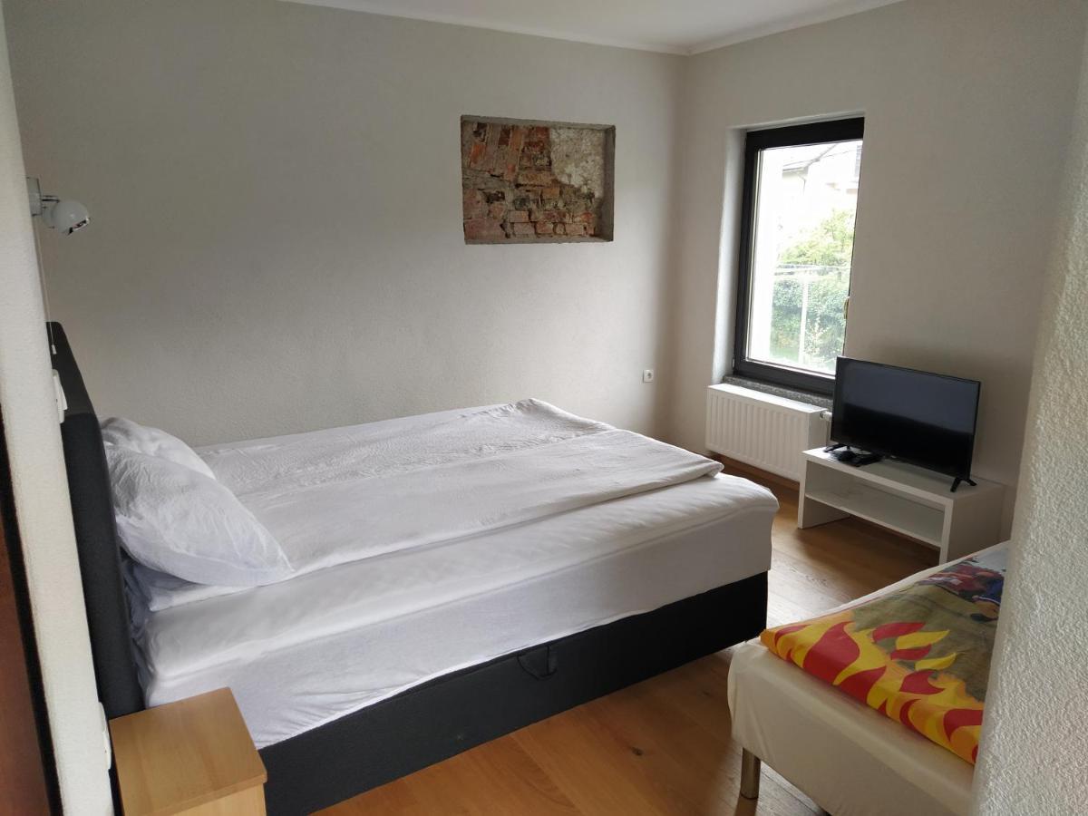 Apartmaji Maln Доленсле Топлице Екстериор снимка