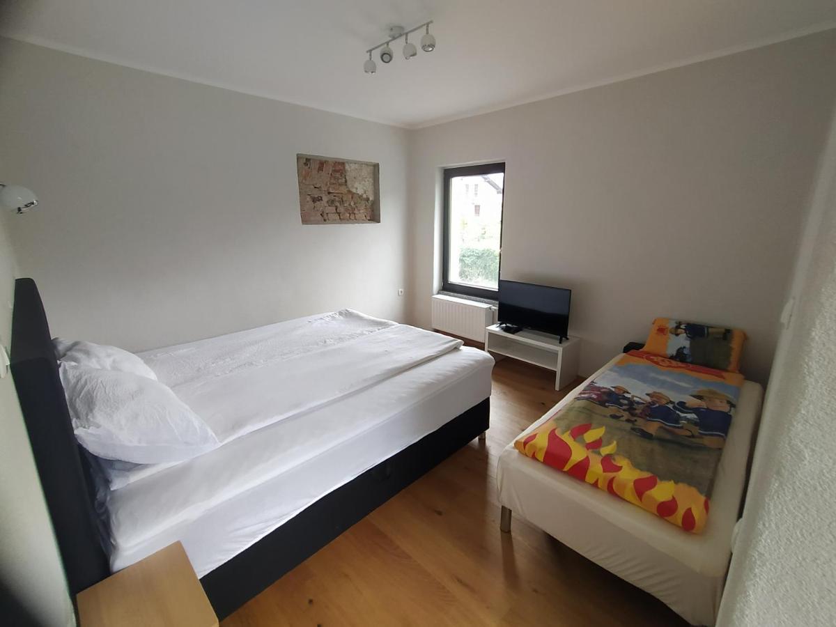 Apartmaji Maln Доленсле Топлице Екстериор снимка